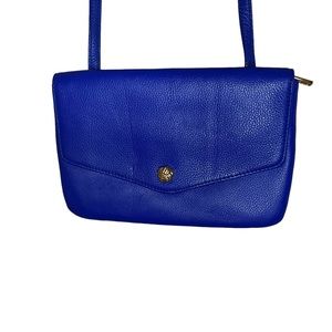 Talbots. Auth. Trending OPEN envelope Leather, crossbody handbag. PURSE.